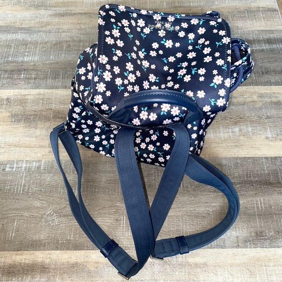 SOLD Kate Spade New York Fleurette Carley Flap Drawstring Floral Navy  Backpack - Picture 7 of 11